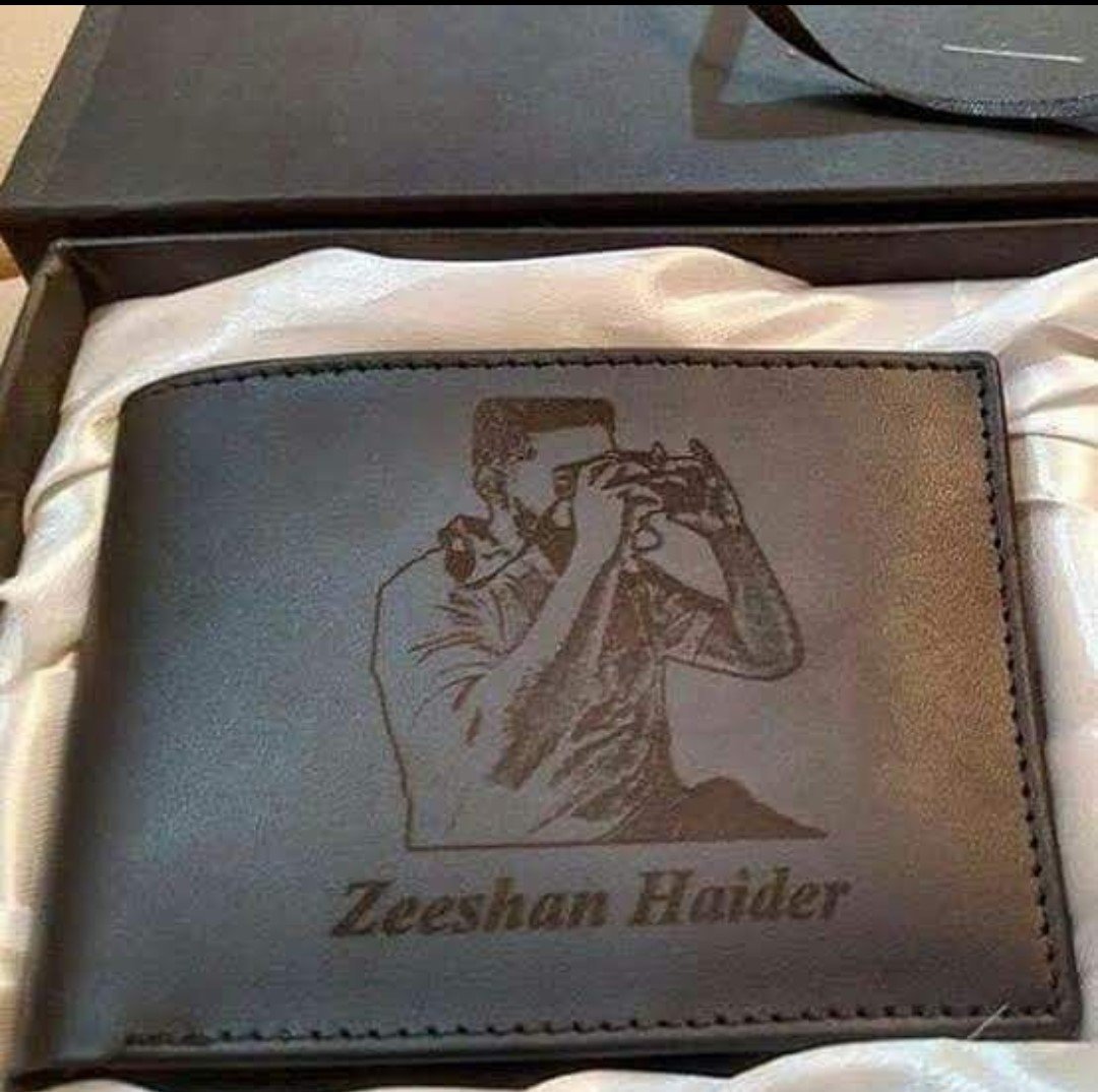 Personalized wallet