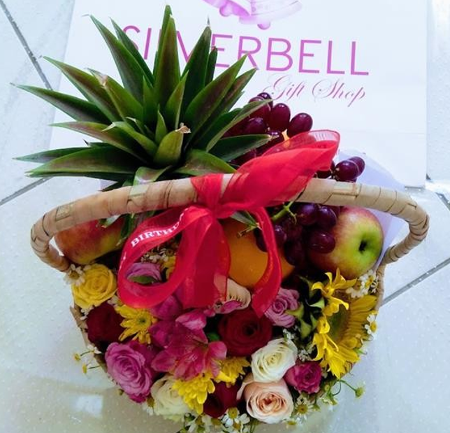 Flowers & Fruit combo basket